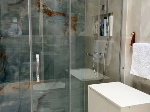 Rent, three bedroom apartment, 100m², Seljanovo, Tivat - image 6