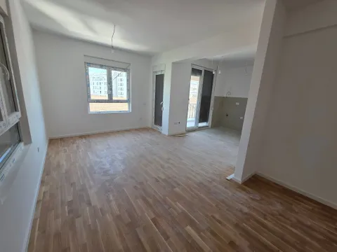 Prodaja, jednosoban stan, 46m², Momišići, Podgorica - image 6