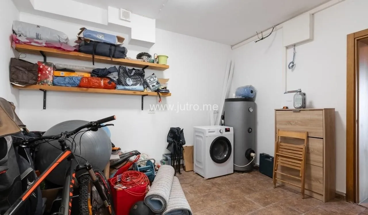 Prodaja, kuća, 158m², Kavač, Kotor