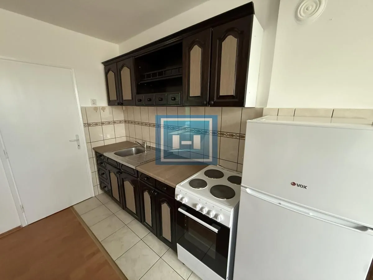 Rent, two bedroom apartment, 52m², Kajsijar, Jagodina