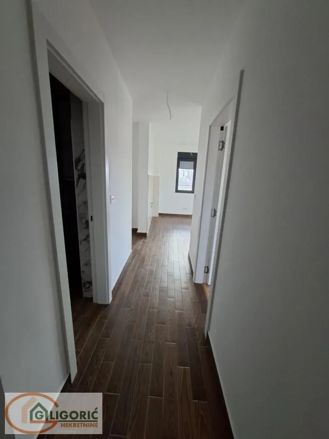 Prodaja, dvosoban stan, 59m², Pančevo, Srbija