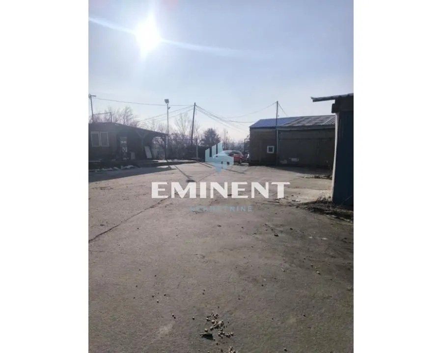 Rent, office space, 360m², Jajinci, Voždovac Sve Podlokacije