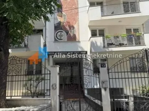 Izdavanje, trosoban stan, 106m², Vračar Hram, Vračar Sve Podlokacije - image 13