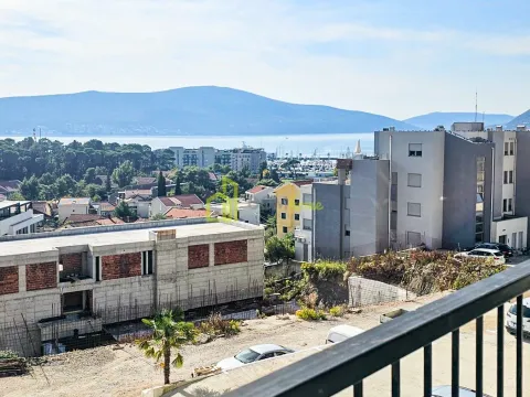 Izdavanje, stan, 45m², Tivat, Crna Gora - image 7