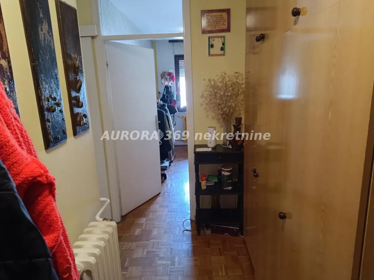 Prodaja, dvosoban stan, 56m², Novo naselje, Novi Sad