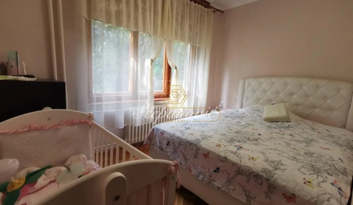 Prodaja, dvosoban stan, 52m², Grbavica, Novi Sad Sve Podlokacije