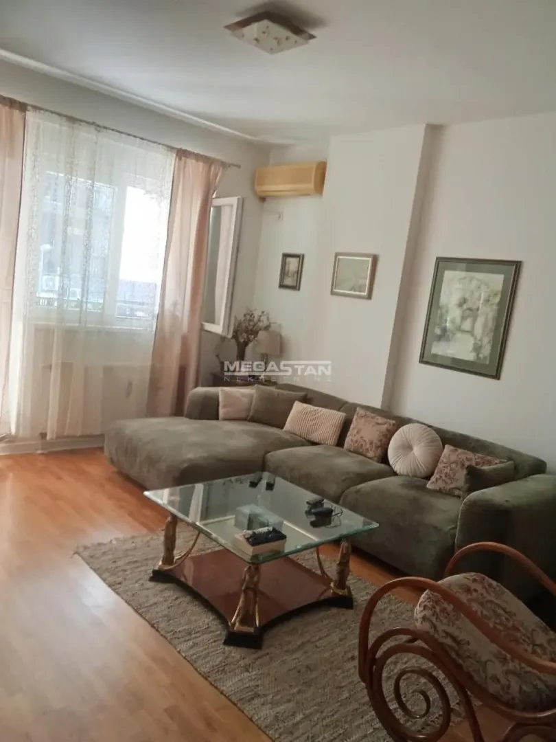 Prodaja, dvosoban stan, 64m², Karaburma, Palilula Sve Podlokacije