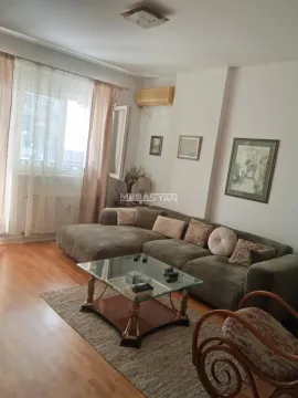 Stan in Karaburma