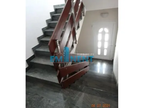 Prodaja, kuća, 300m², Sremčica, Beograd - image 17