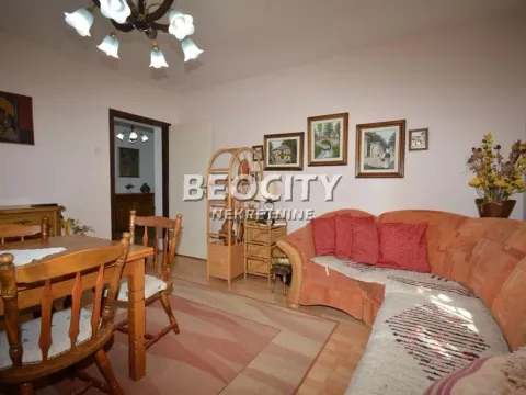 Sale, house, 770m², Glumčevo brdo, Barajevo - image 20