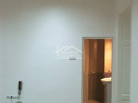 Izdavanje, poslovni prostor, 94m², Stari Grad, Beograd - image 14