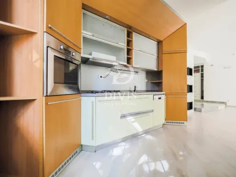 Prodaja, četvorosoban stan, 118m², Savski Venac, Beograd - image 7