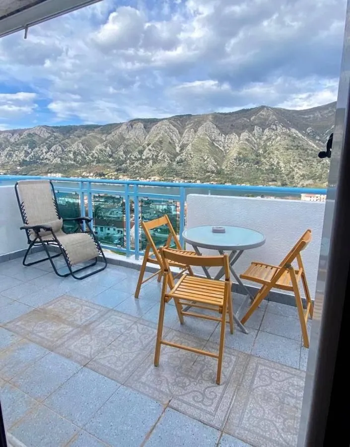 Sale, one bedroom apartment, 46m², Kotor, Crna Gora