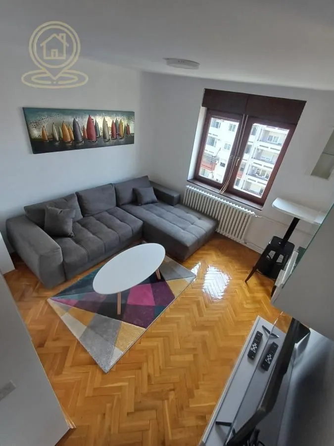 Izdavanje, jednosoban stan, 42m², Grbavica, Novi Sad Sve Podlokacije