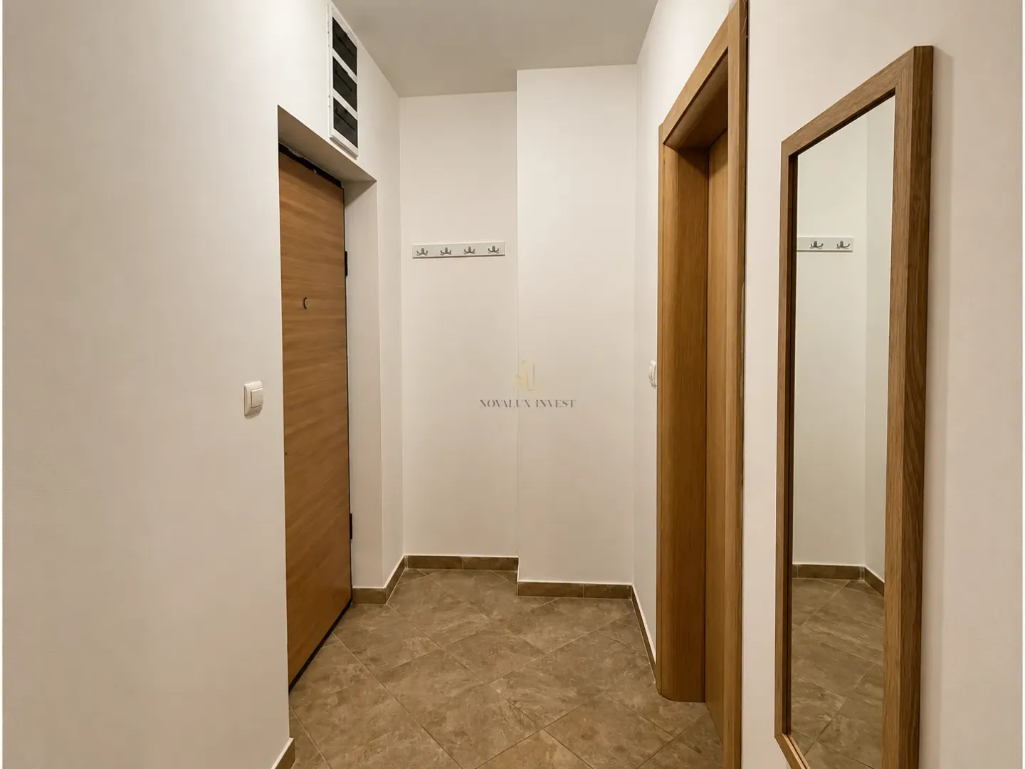 Prodaja, jednosoban stan, 42m², Stari Aerodrom, Podgorica