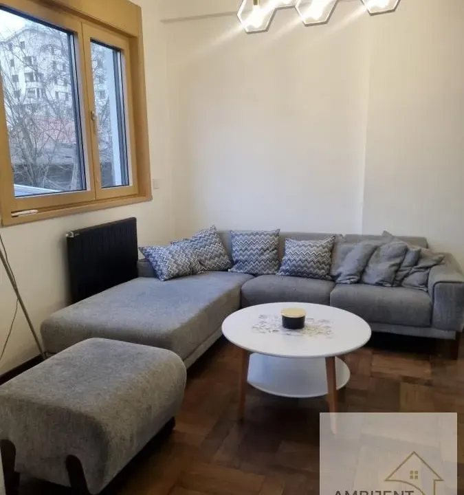 Rent, three bedroom apartment, 55m², Šumice, Beograd