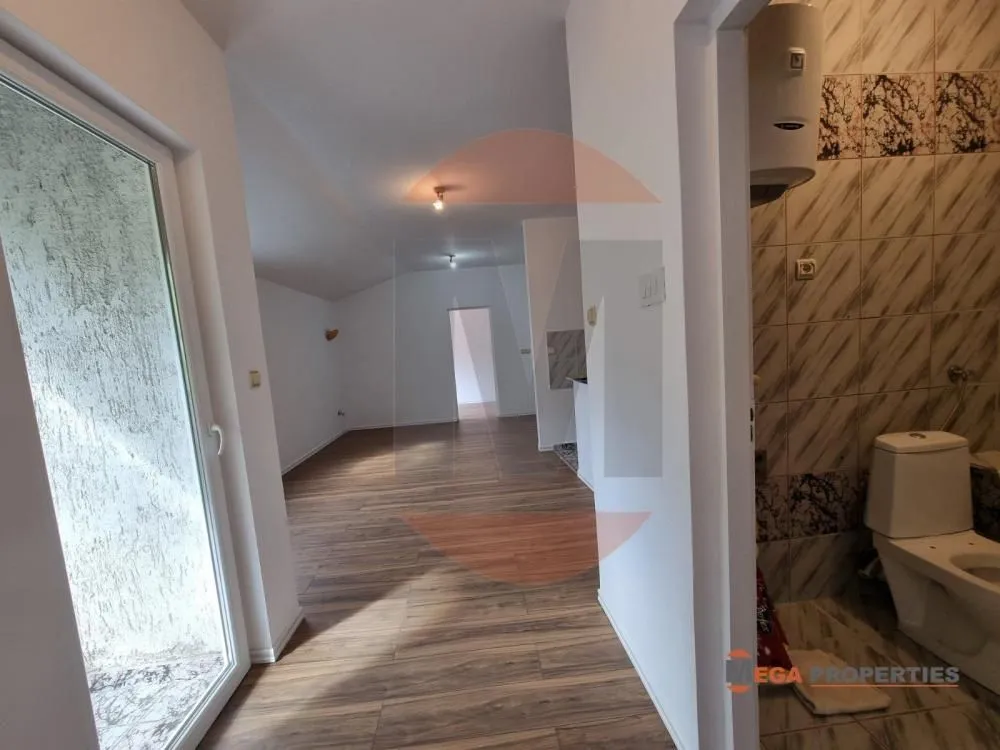 Sale, three bedroom apartment, 60m², Voždovac Sve Podlokacije, Beograd