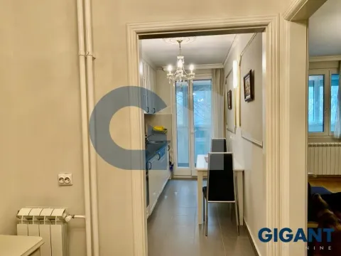 Rent, two bedroom apartment, 59m², Skadarlija, Beograd - image 8
