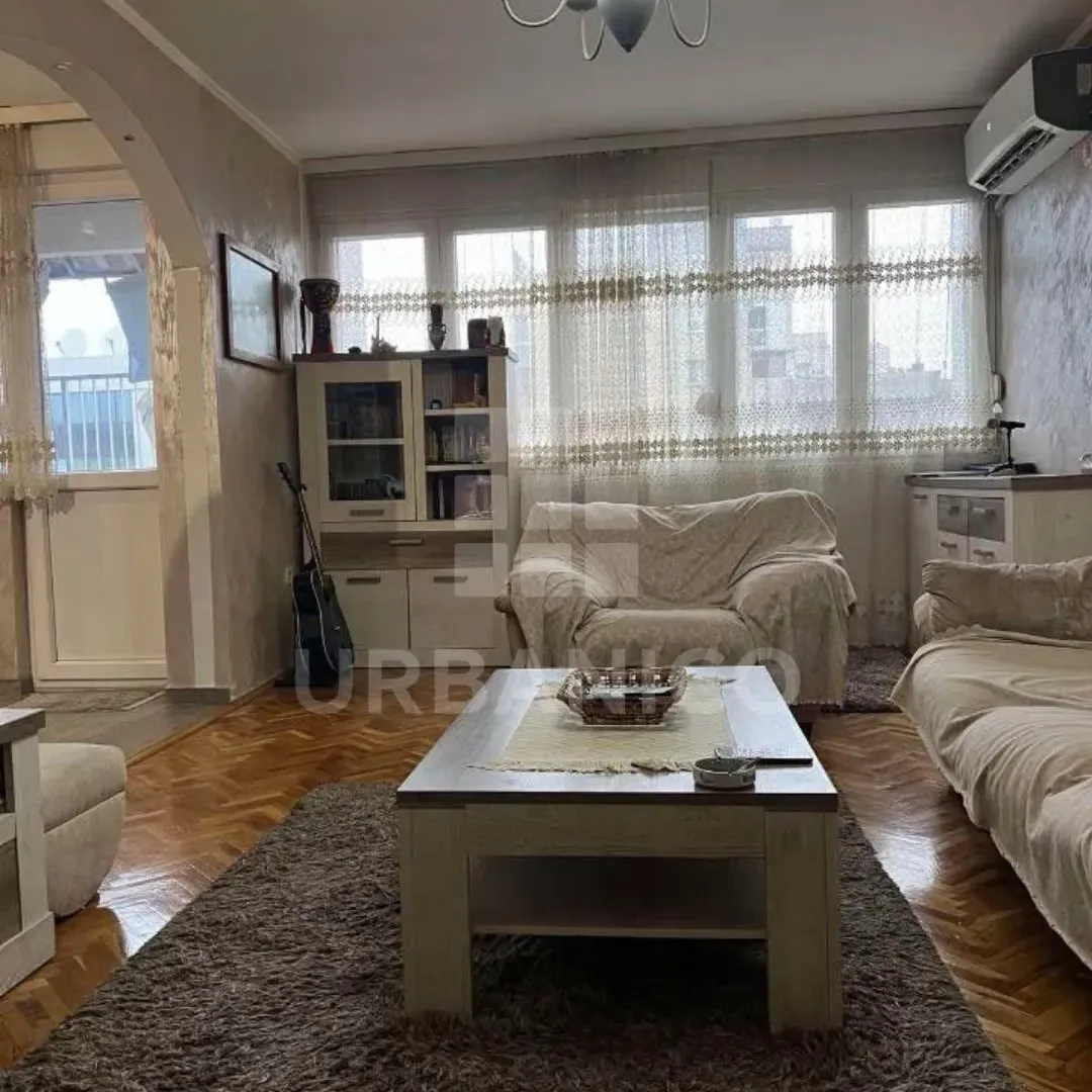 Rent, three bedroom apartment, 100m², Pejton, Podgorica