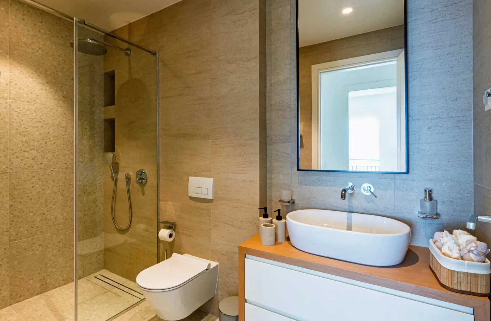 Rent, three bedroom apartment, 155m², Luštica Bay, Tivat