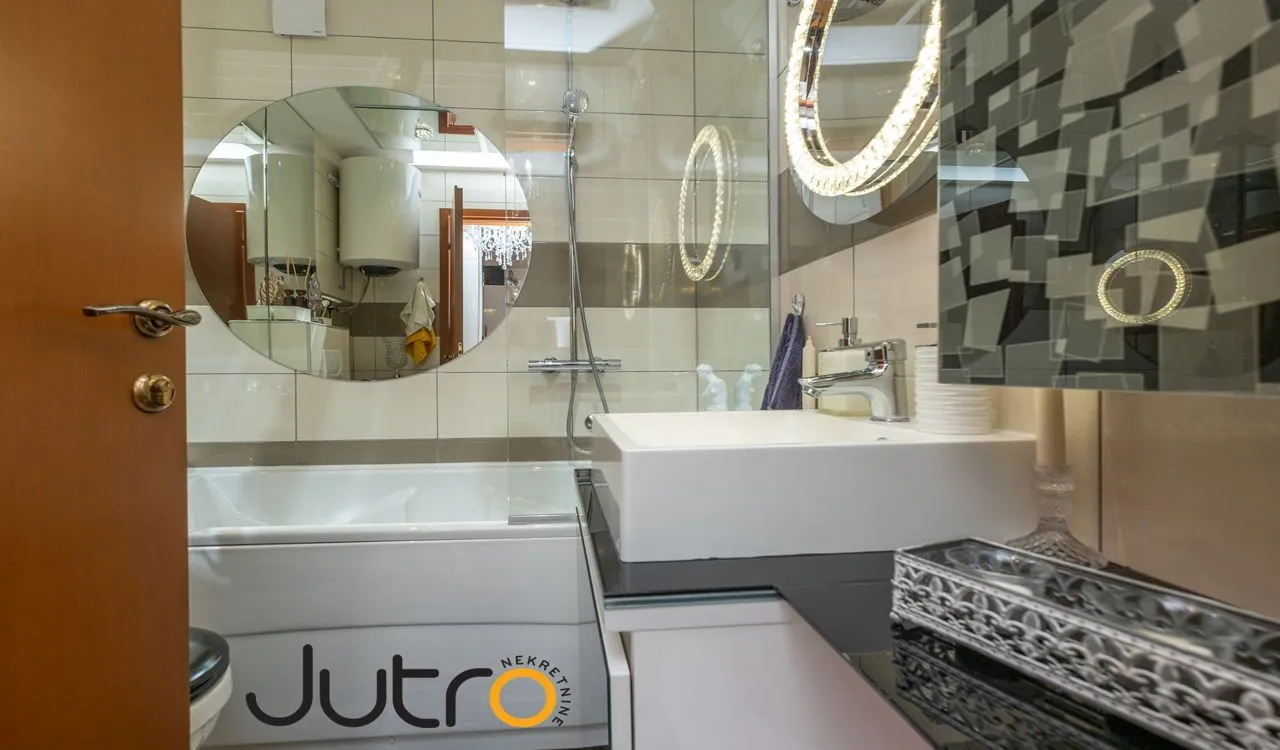 Izdavanje, jednosoban stan, 55m², City Kvart, Podgorica