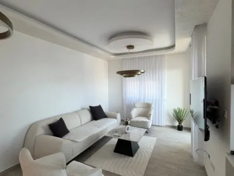 Prodaja, dvosoban stan, 74m², Bečići, Budva - image 6