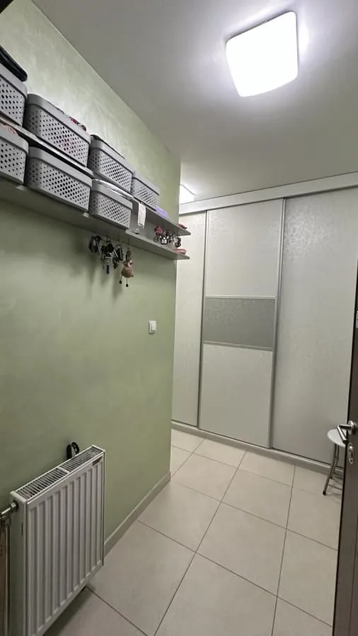 Prodaja, četvorosoban stan, 84m², Novo naselje, Novi Sad
