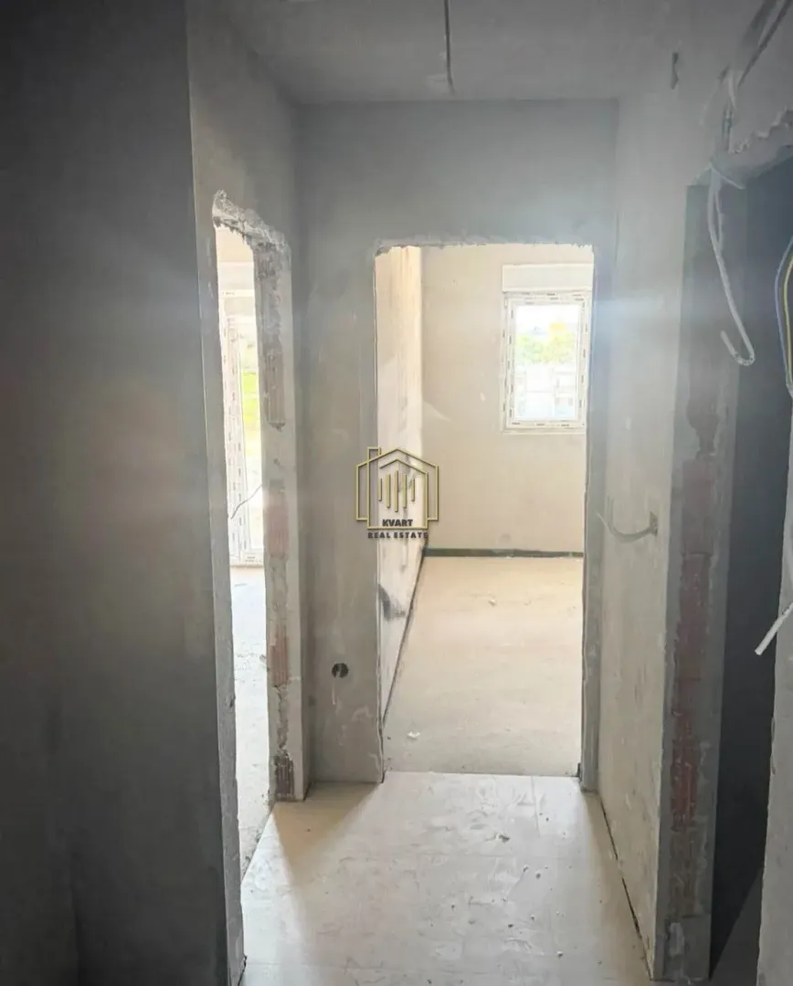 Prodaja, jednosoban stan, 38m², Stari Aerodrom, Podgorica