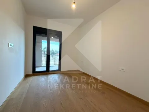 Izdavanje, jednosoban stan, 47m², New City, Podgorica - image 6