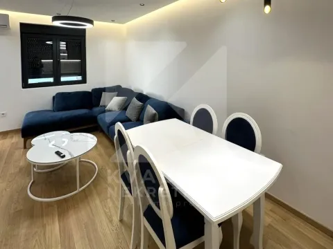 Rent, two bedroom apartment, 53m², City Kvart, Podgorica - image 3