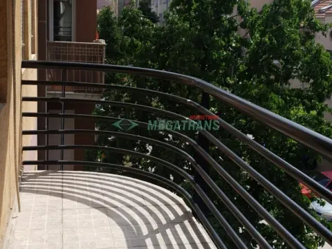 Izdavanje, dvosoban stan, 42m², Centar, Novi Sad - image 13