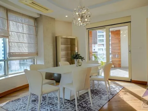 Prodaja, dvosoban stan, 121m², Centar, Budva - image 4