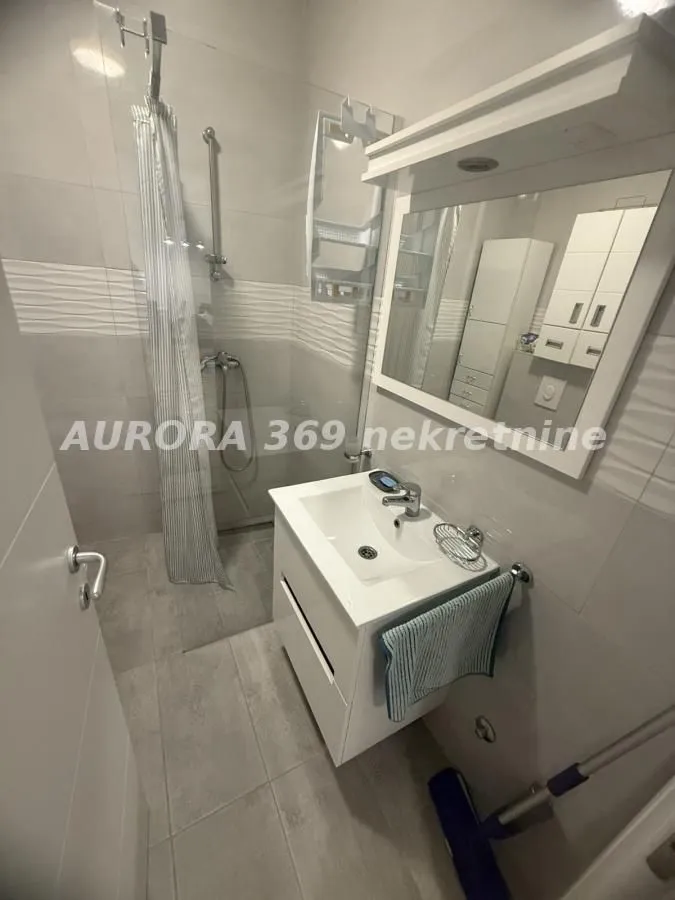 Prodaja, jednosoban stan, 47m², Petrovaradin, Novi Sad
