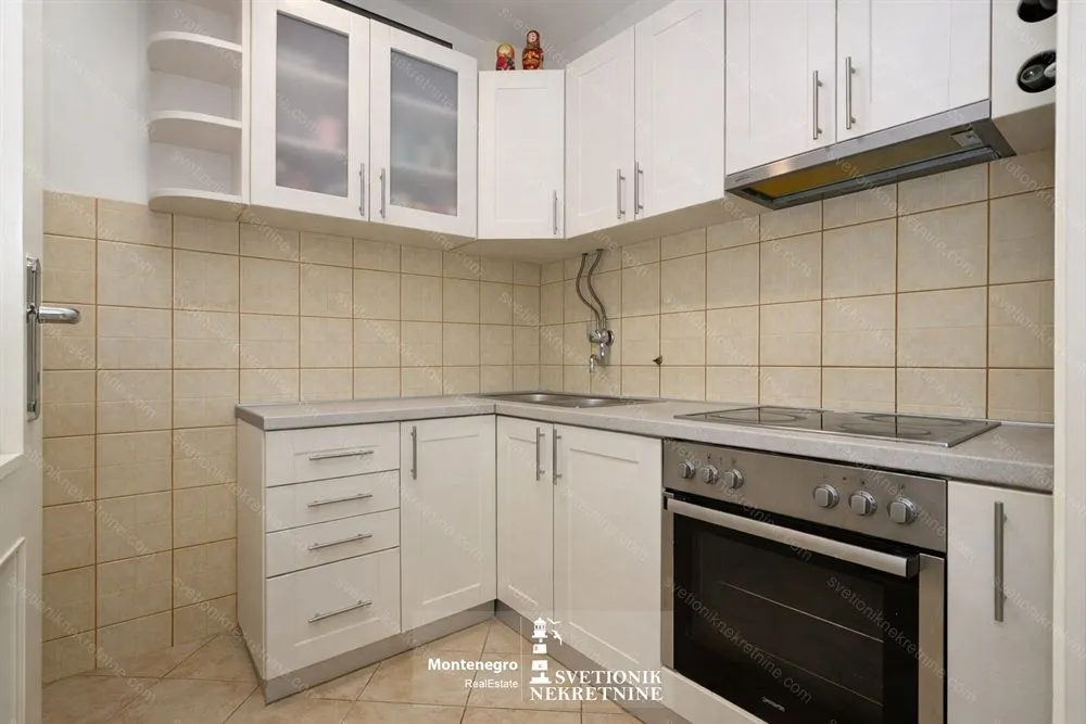 Prodaja, dvosoban stan, 58m², Topla, Herceg Novi