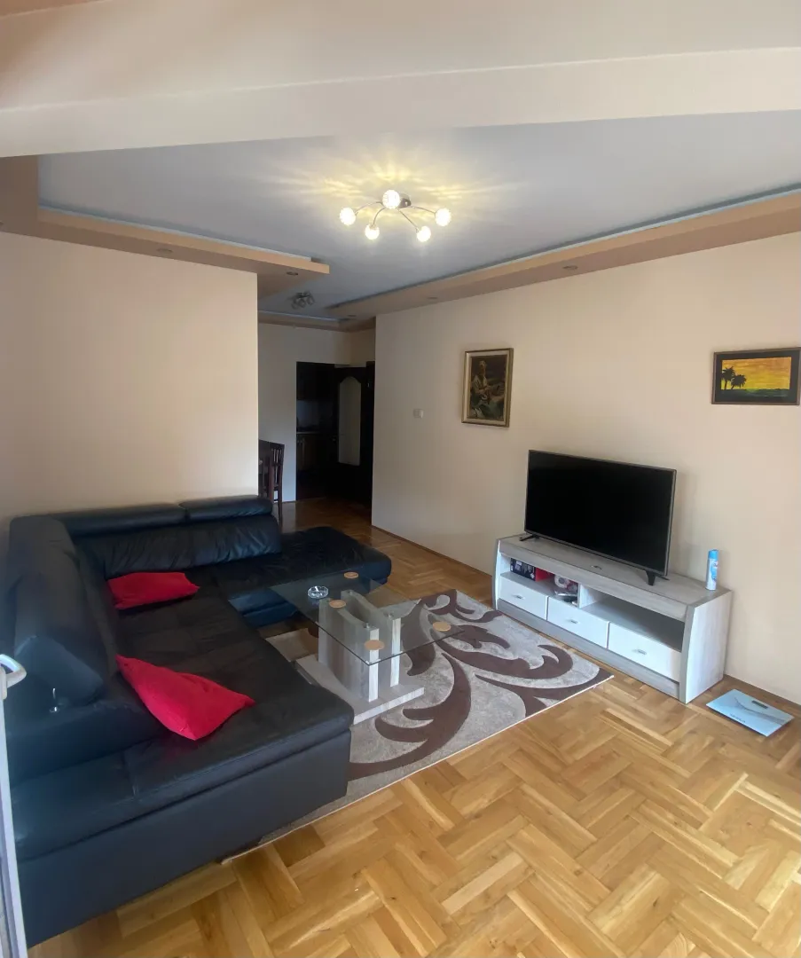 Rent, two bedroom apartment, 63m², 1 maj, Podgorica