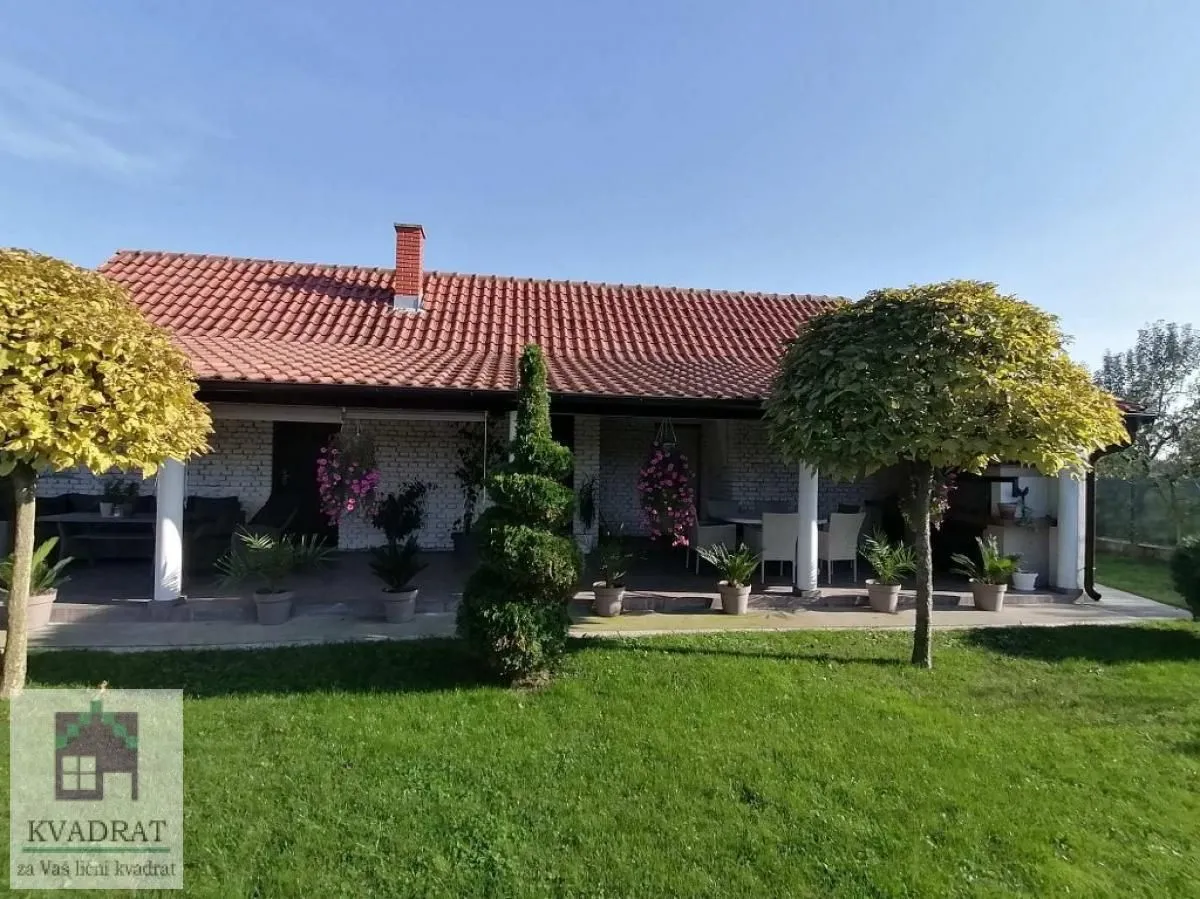Sale, house, 226m², Obrenovac, Beograd