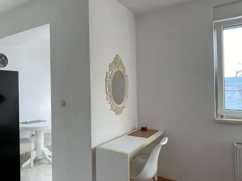 Prodaja, jednosoban stan, 28m², Novi Sad, Srbija - image 5