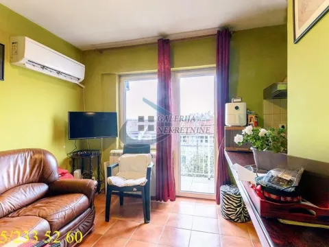 Prodaja, kuća, 326m², Kaludjerica, Grocka - image 3