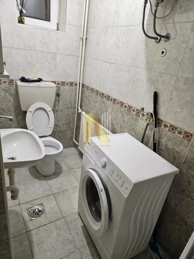 Izdavanje, garsonjera, 18m², Centar, Novi Sad
