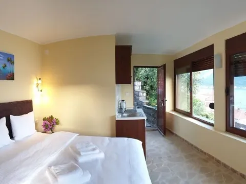 Prodaja, kuća, 285m², Perast, Kotor - image 15