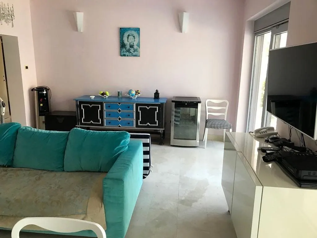 Sale, house, 390m², Stoliv, Kotor