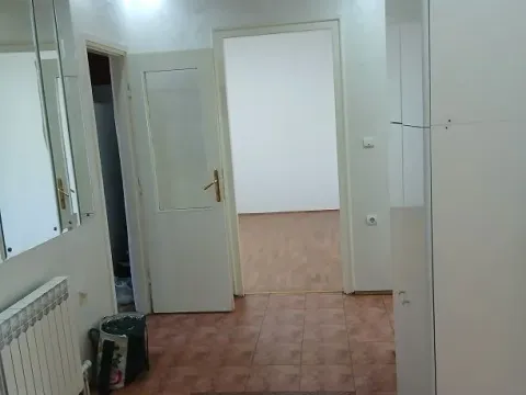 Izdavanje, četvorosoban stan, 77m², Palilula, Niš - image 8