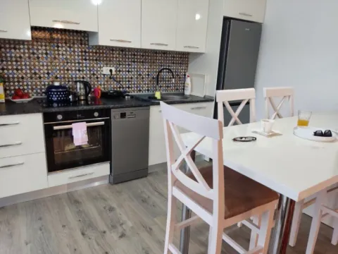 Prodaja, trosoban stan, 65m², Sušćepan, Herceg Novi - image 12