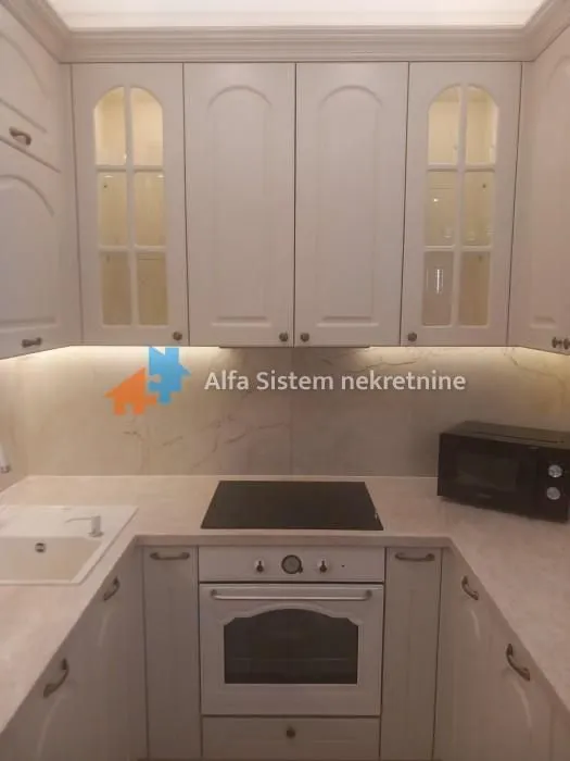 Rent, four bedroom apartment, 95m², Voždovac Sve Podlokacije, Beograd