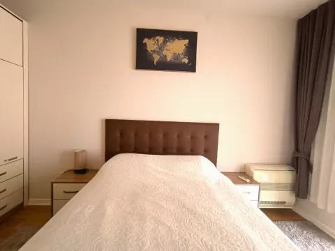 Izdavanje, jednosoban stan, 54m², Slovenska Plaža, Budva - image 11