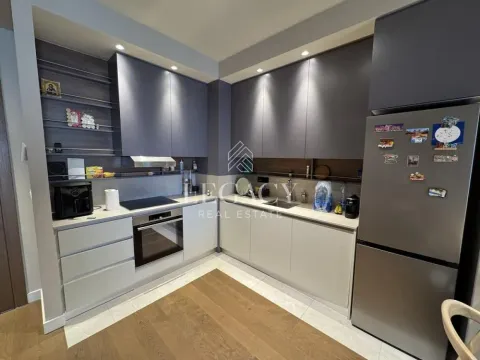 Sale, two bedroom apartment, 71m², Savski Venac, Beograd - image 3