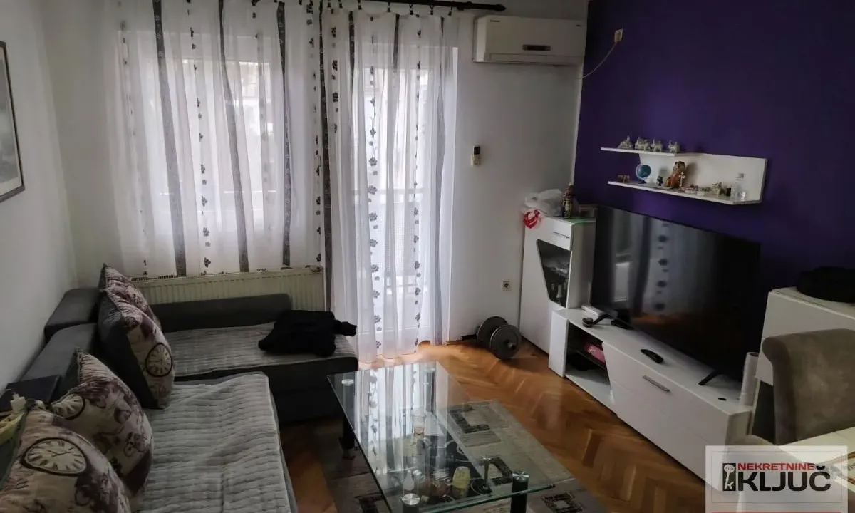 Prodaja, jednosoban stan, 36m², Cara Dušana, Novi Sad Sve Podlokacije