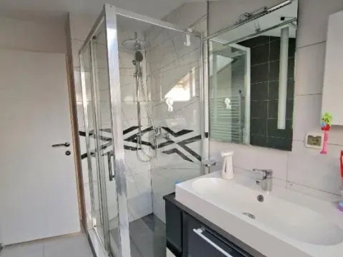 Sale, two bedroom apartment, 61m², Savski Venac, Beograd - image 9