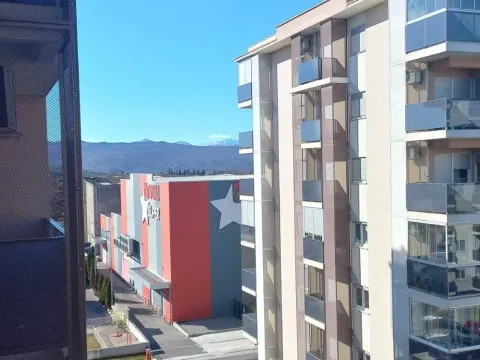 Rent, one bedroom apartment, 43m², City Kvart, Podgorica - image 10