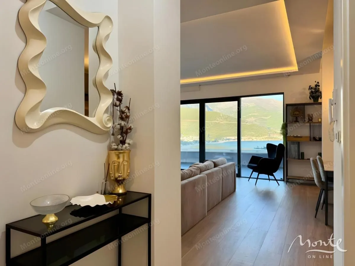 Prodaja, trosoban stan, 95m², Gospoština, Budva